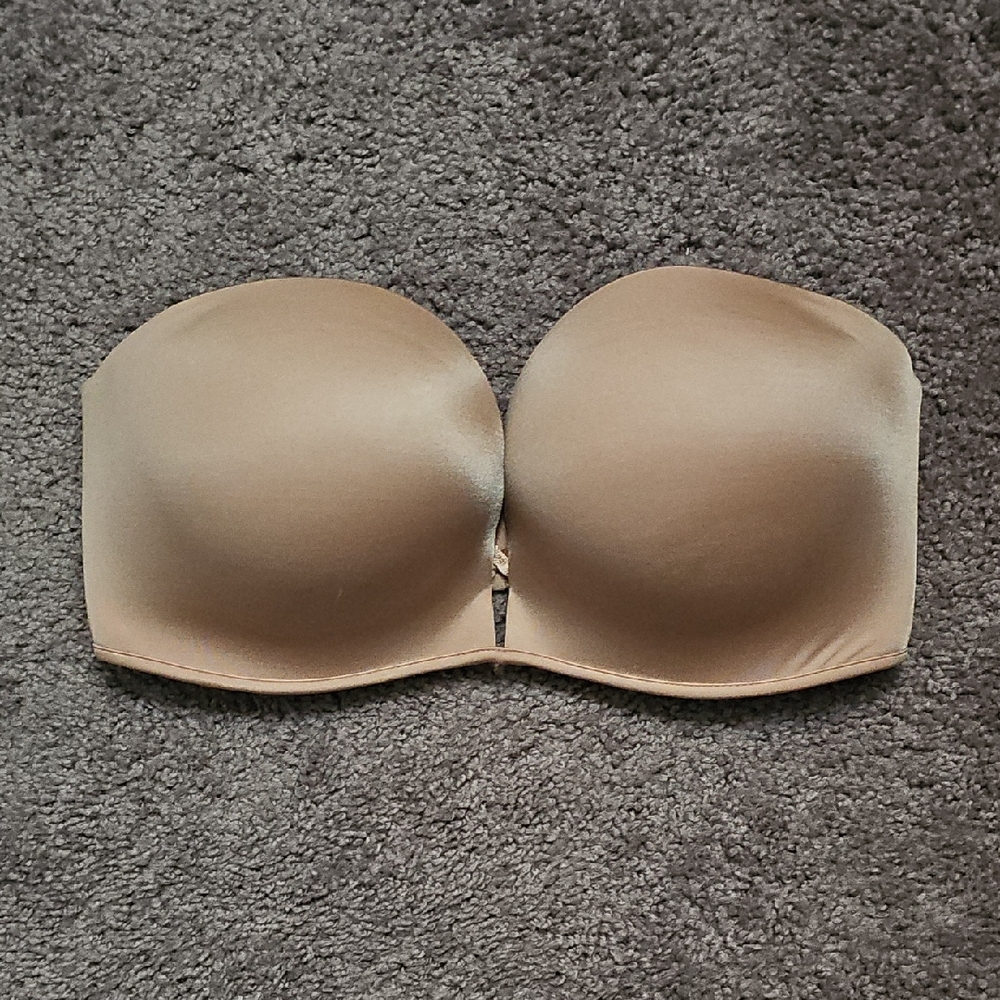 New Victoria's Secret Bombshell Strapless Bra